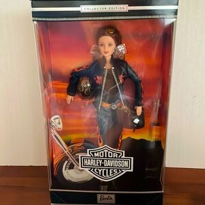 Harley Davidson Barbie 2000 NIB Mint Condition Moto Bikercore
